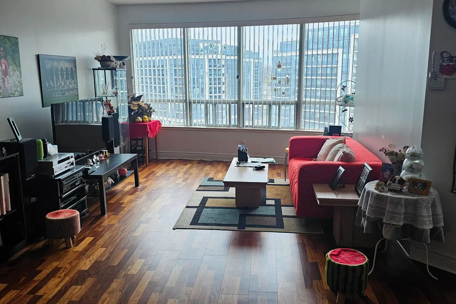 48 Suncrest Boulevard 1011 photo 2