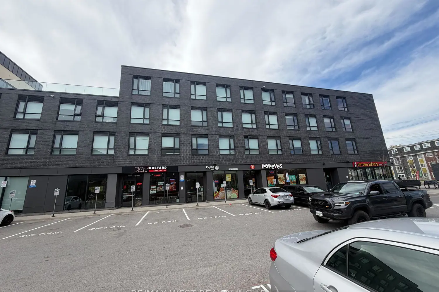 1800 Simcoe Street 302