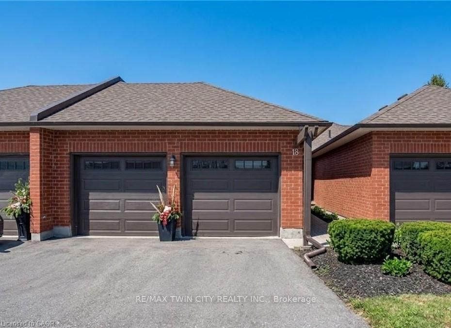 18-10 Isherwood Avenue, Cambridge, ON, N1R 8L5