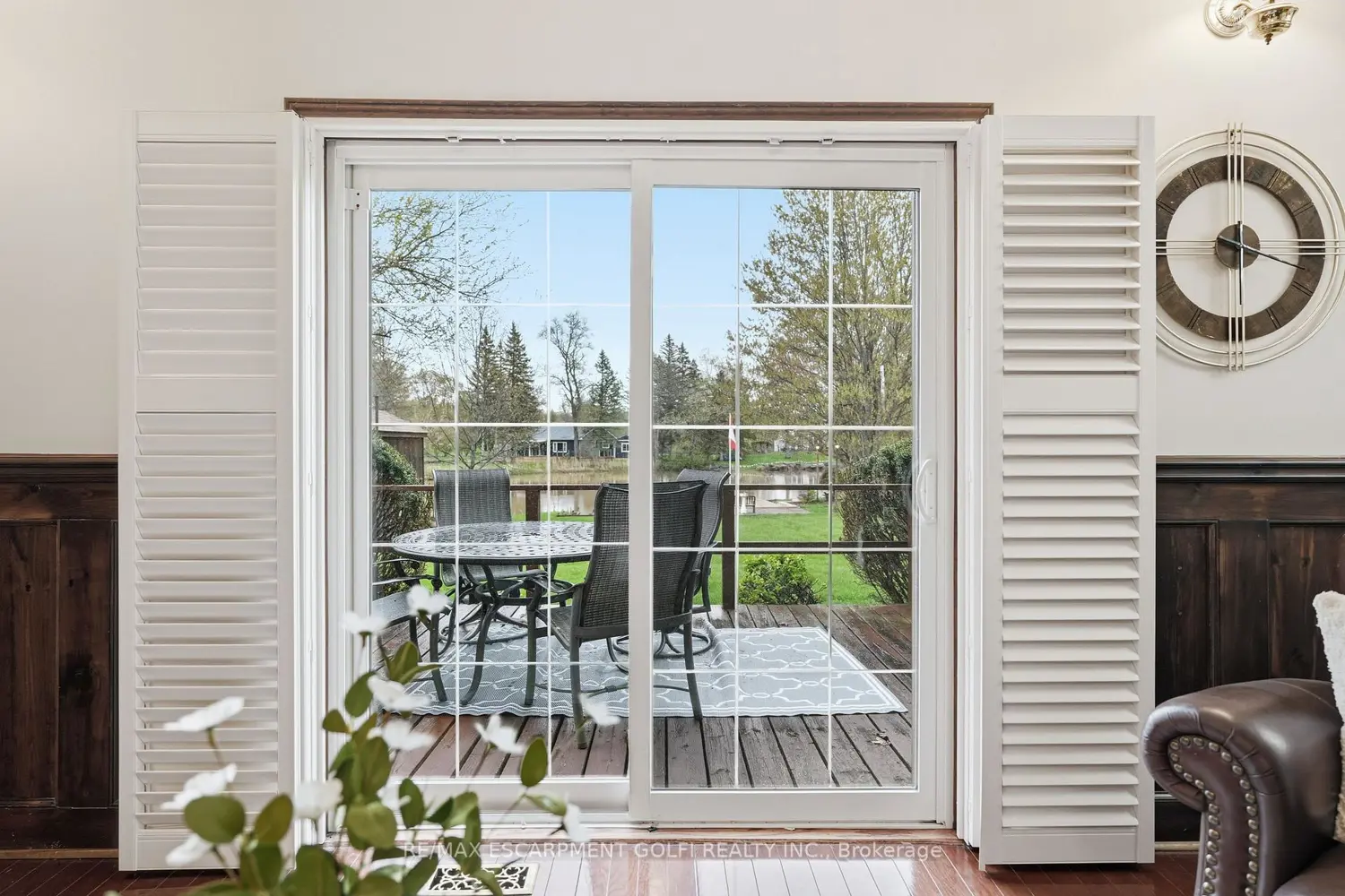 3466 River Trail
