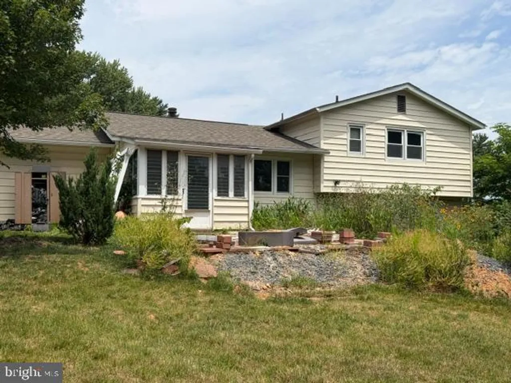 17630 Wheat Fall Drive, Derwood, MD 20855 photo 3