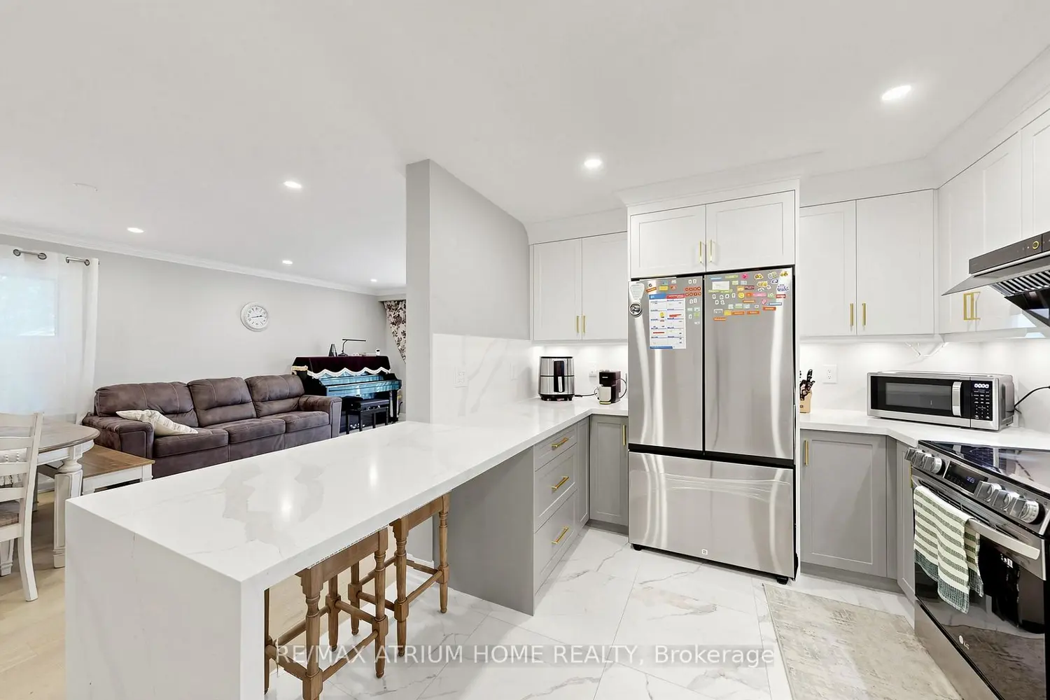 606 Parkside Drive photo 4