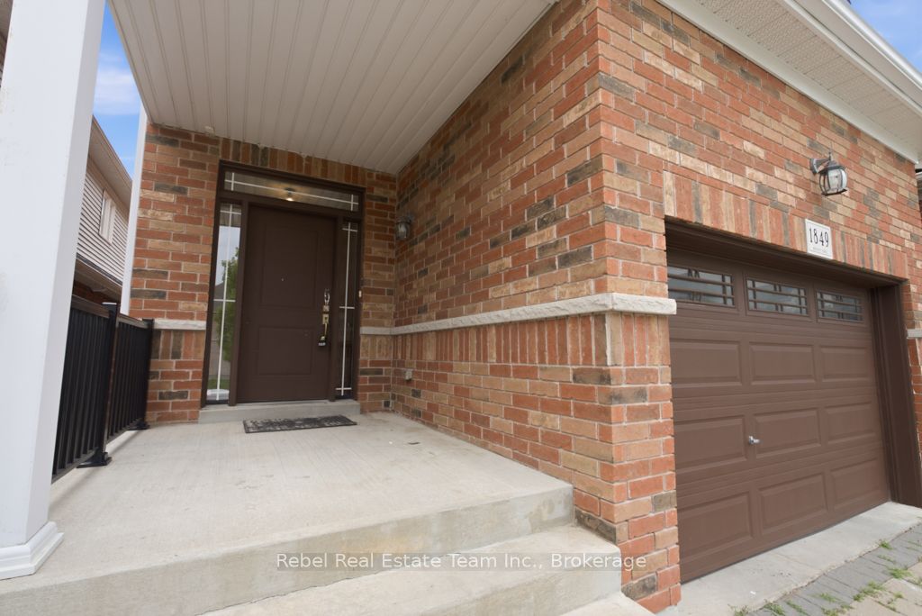 1849 Silverstone Crescent, Oshawa, ON, L1K 0T2 photo 3