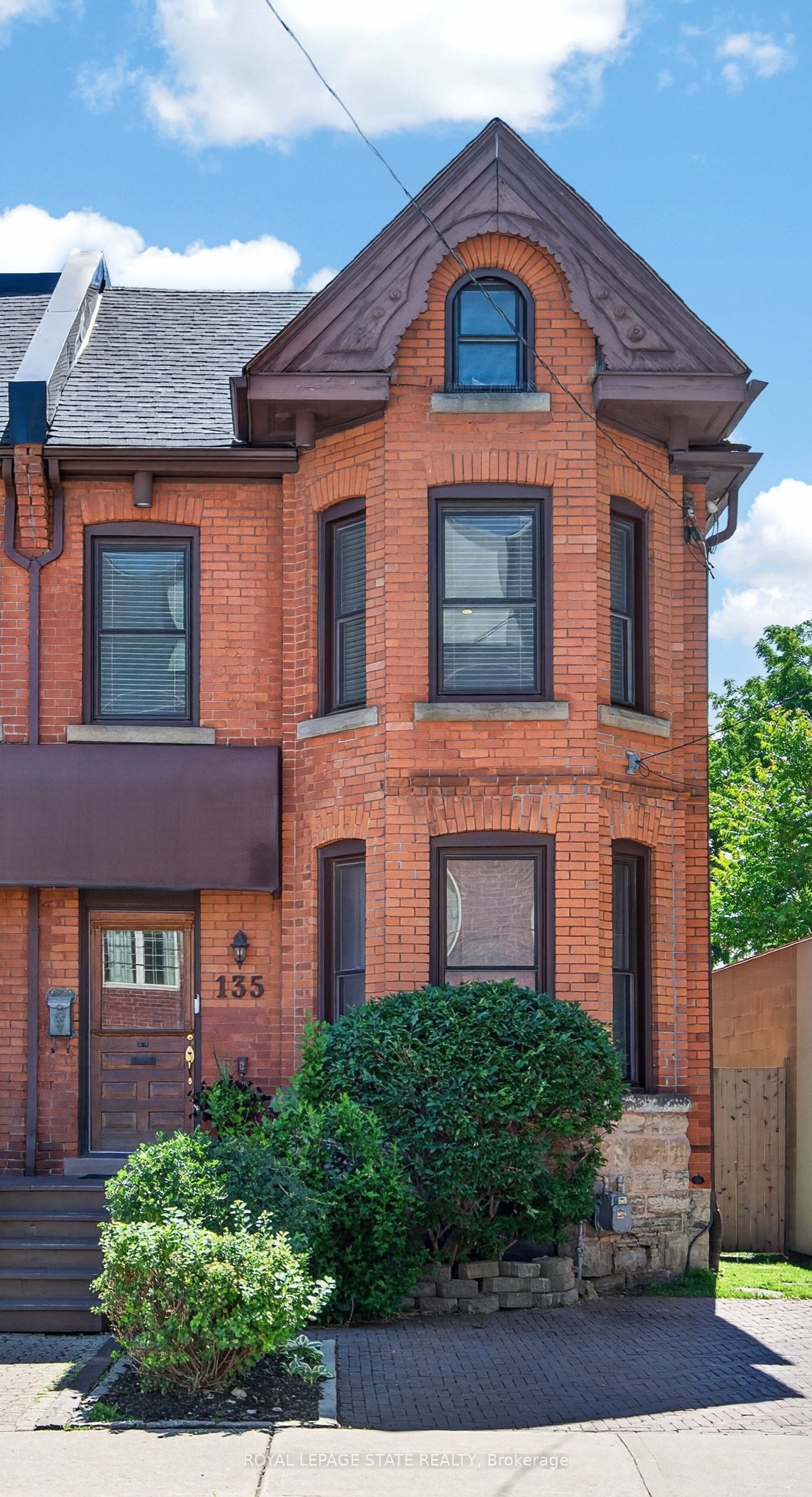 135 Catharine Street S, Hamilton, ON, L8N 2J6