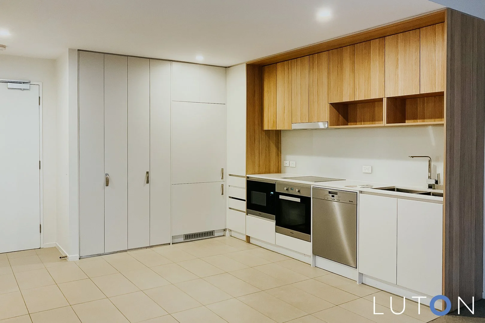 Kingston ACT 2604 photo 3