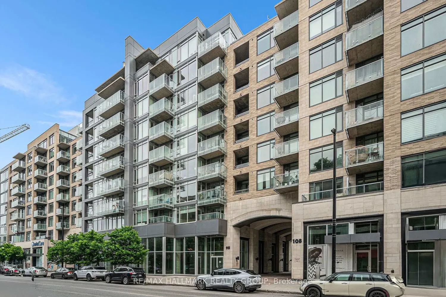 98 Richmond Road 504