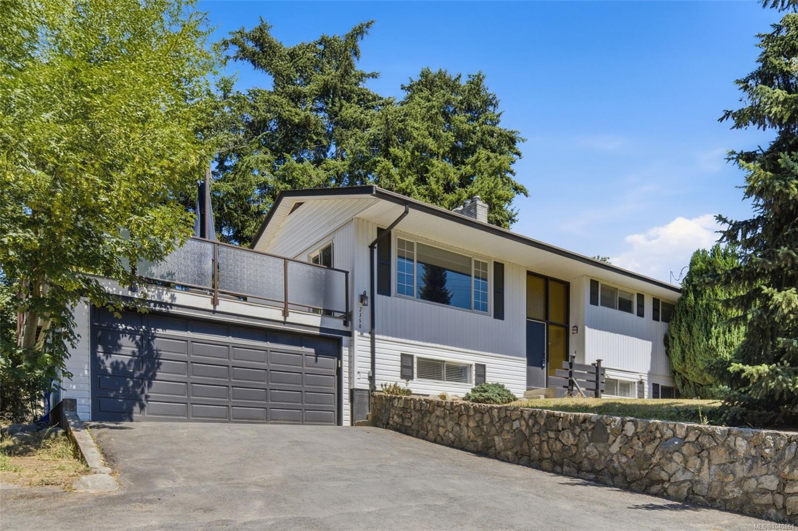 2358 Tanner Road, Central Saanich, BC, V8Z 5P7