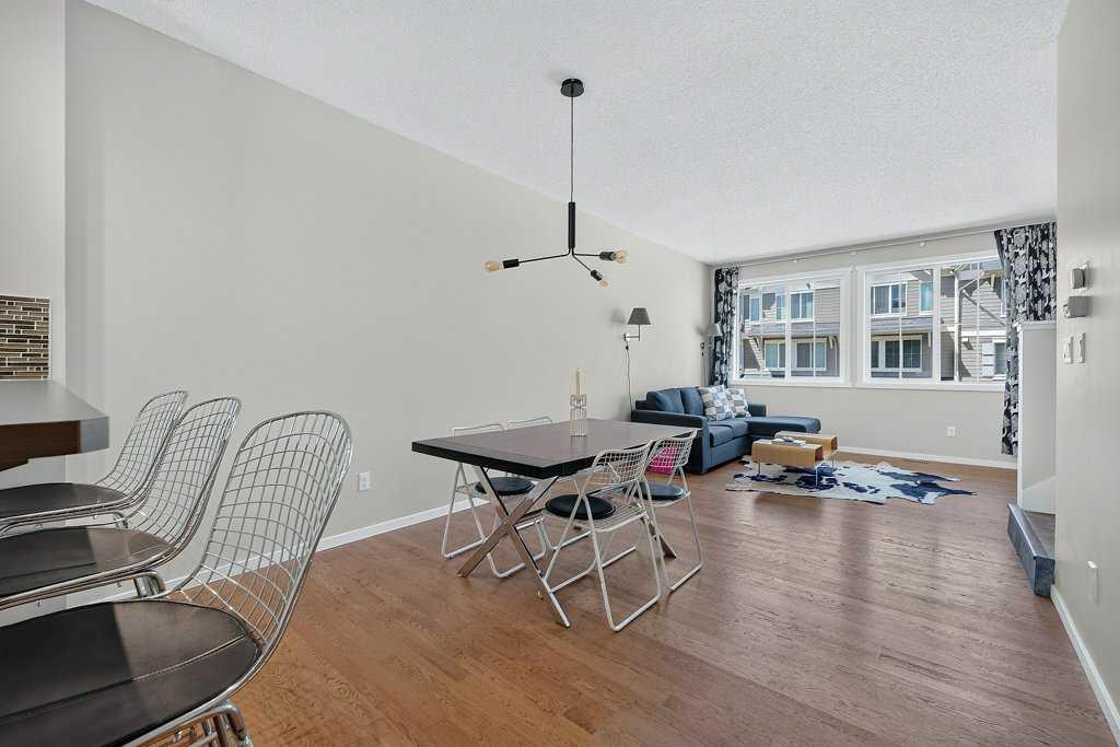 48 Kinlea Common NW, Calgary, AB, T3R 0S2