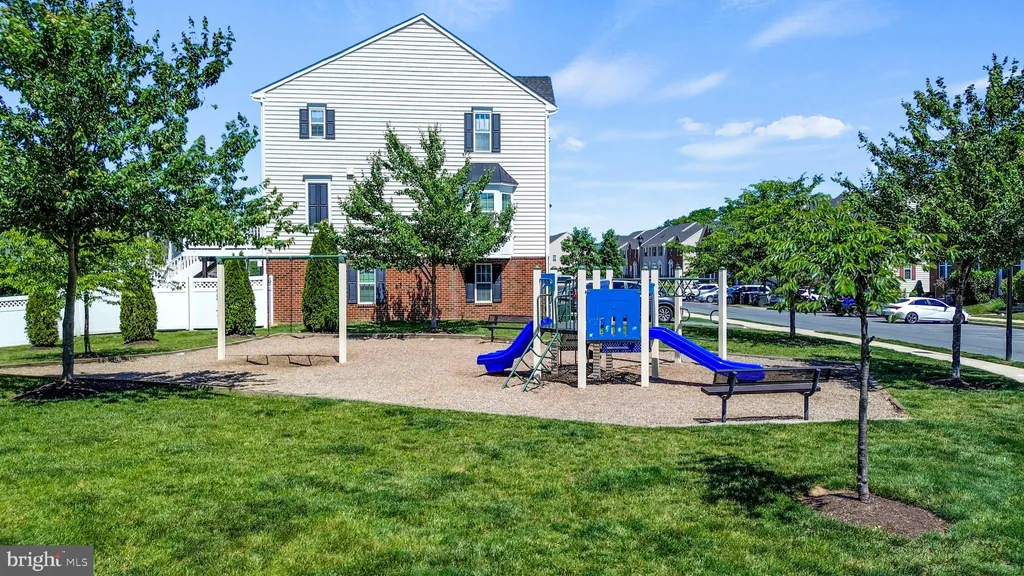 4935 Small Gains Way, Frederick, MD 21703