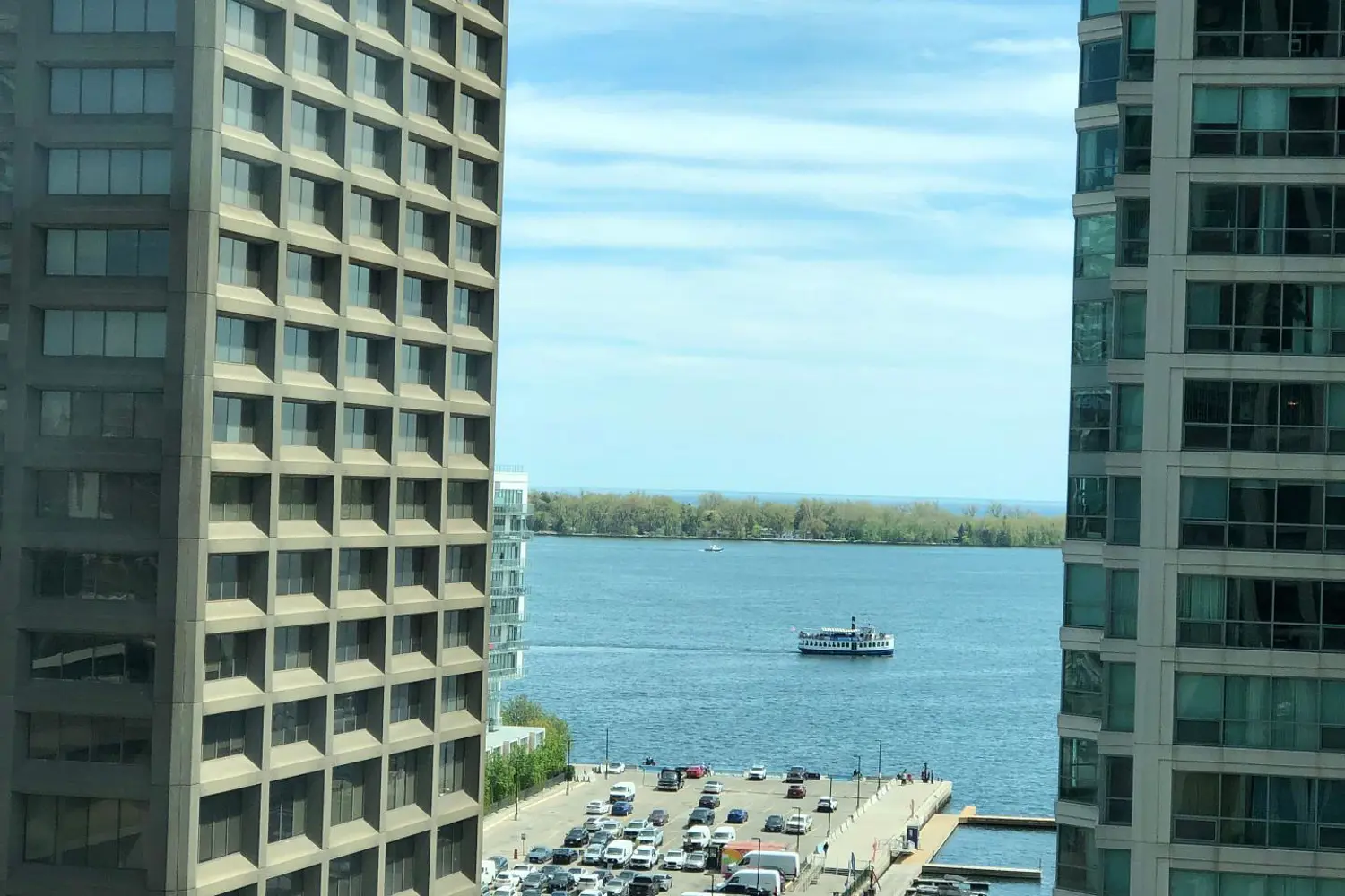 16 Yonge Street 1310