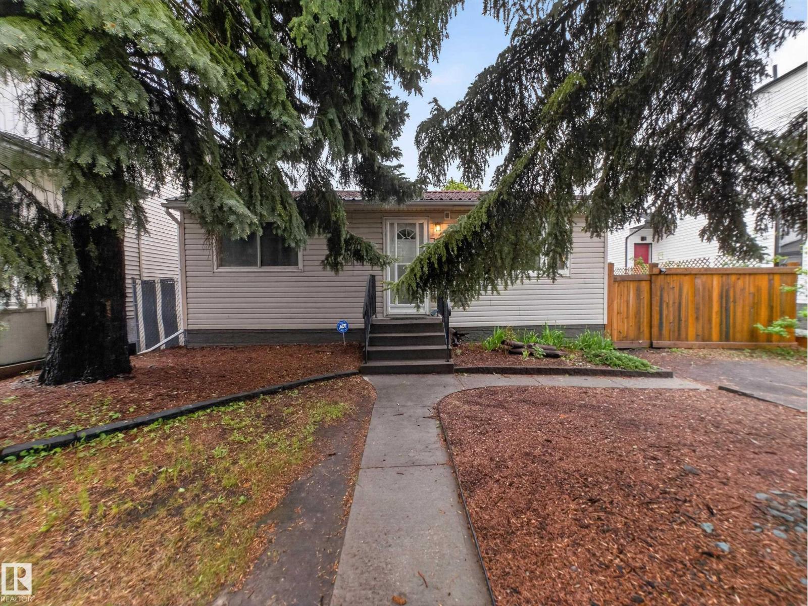 10809 150 Street NW, Edmonton, AB, T5P1R6