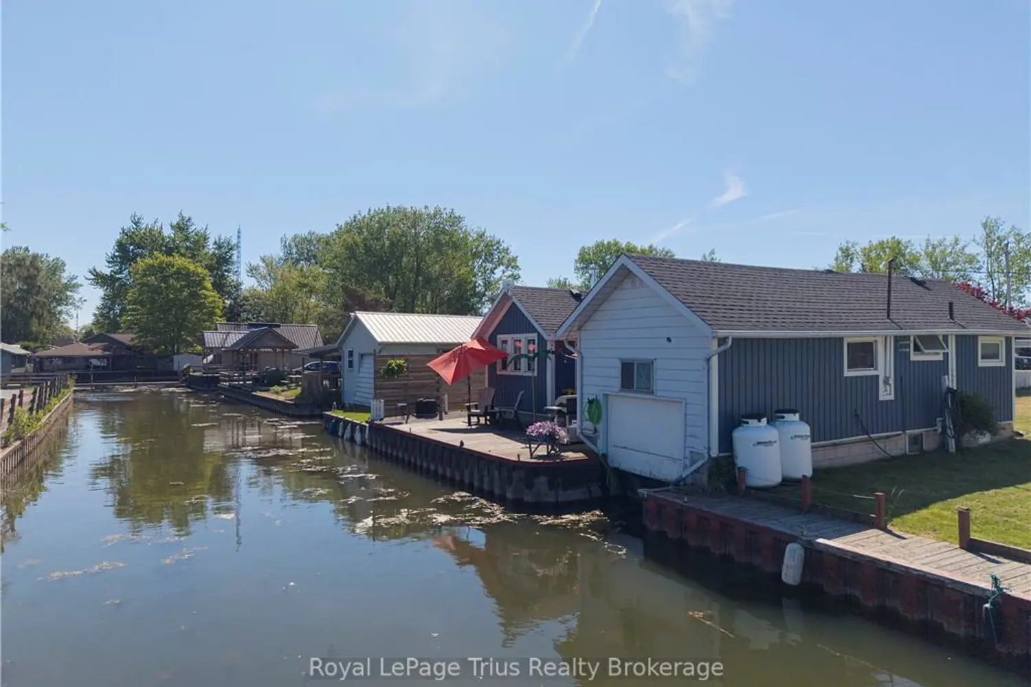 44 Erie Boulevard