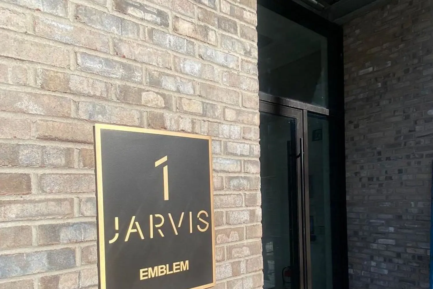 1 Jarvis Street 521 photo 4