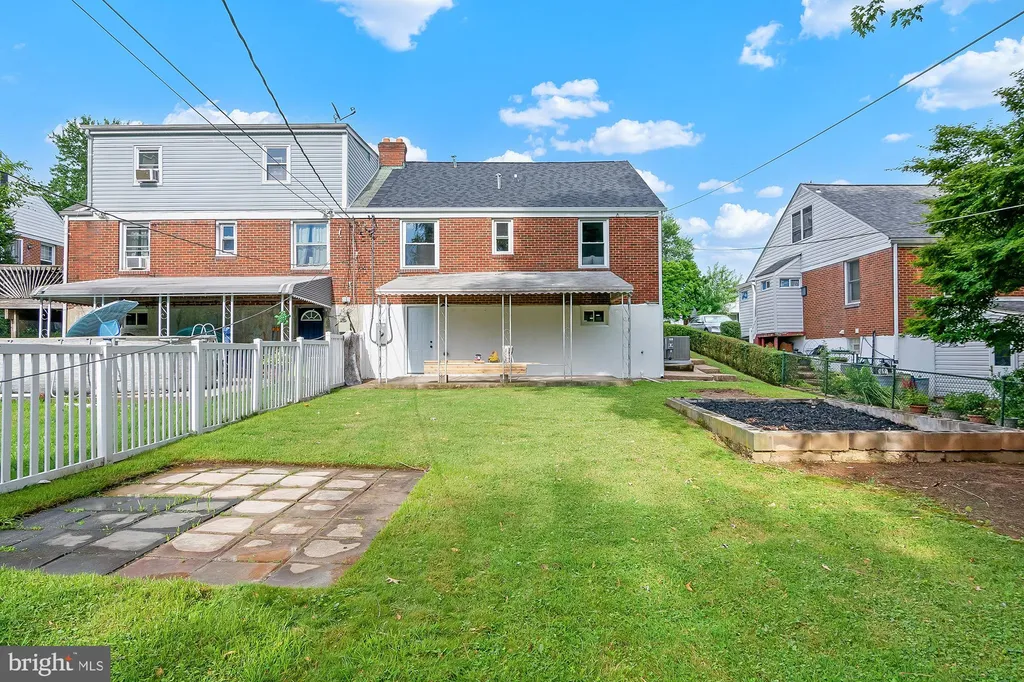 1916 Ellinwood Road, Rosedale, MD 21237