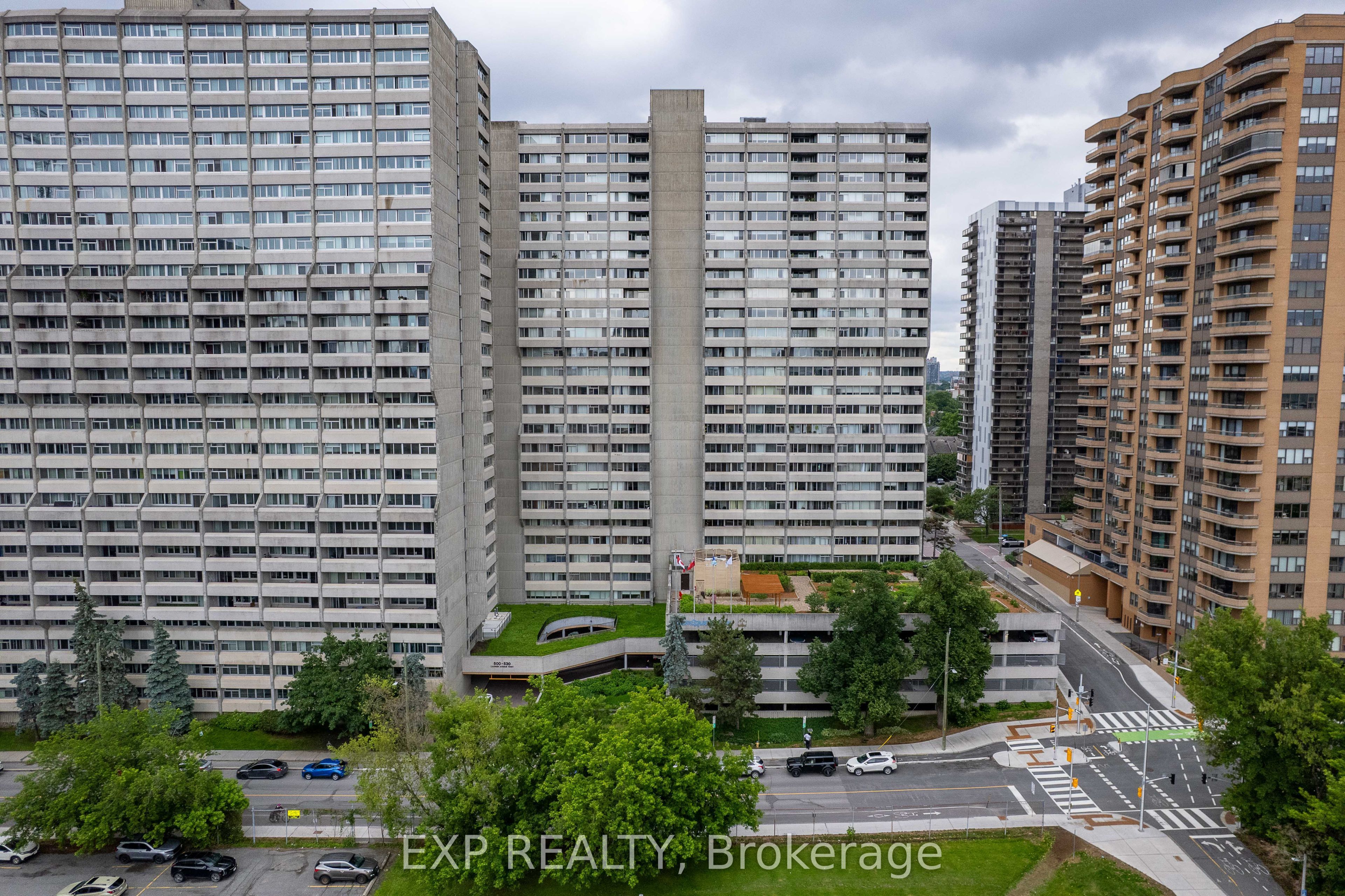 1008-530 Laurier Avenue W, Ottawa, ON, K1R 7T1