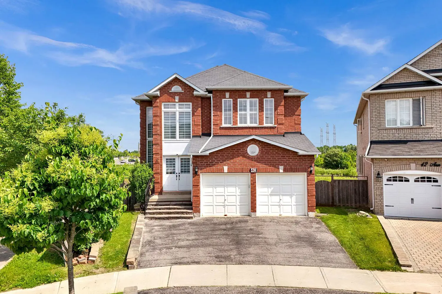 40 Ann Louise Crescent photo 2