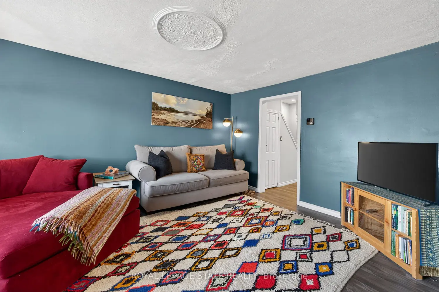 30 Cambridge Avenue photo 2