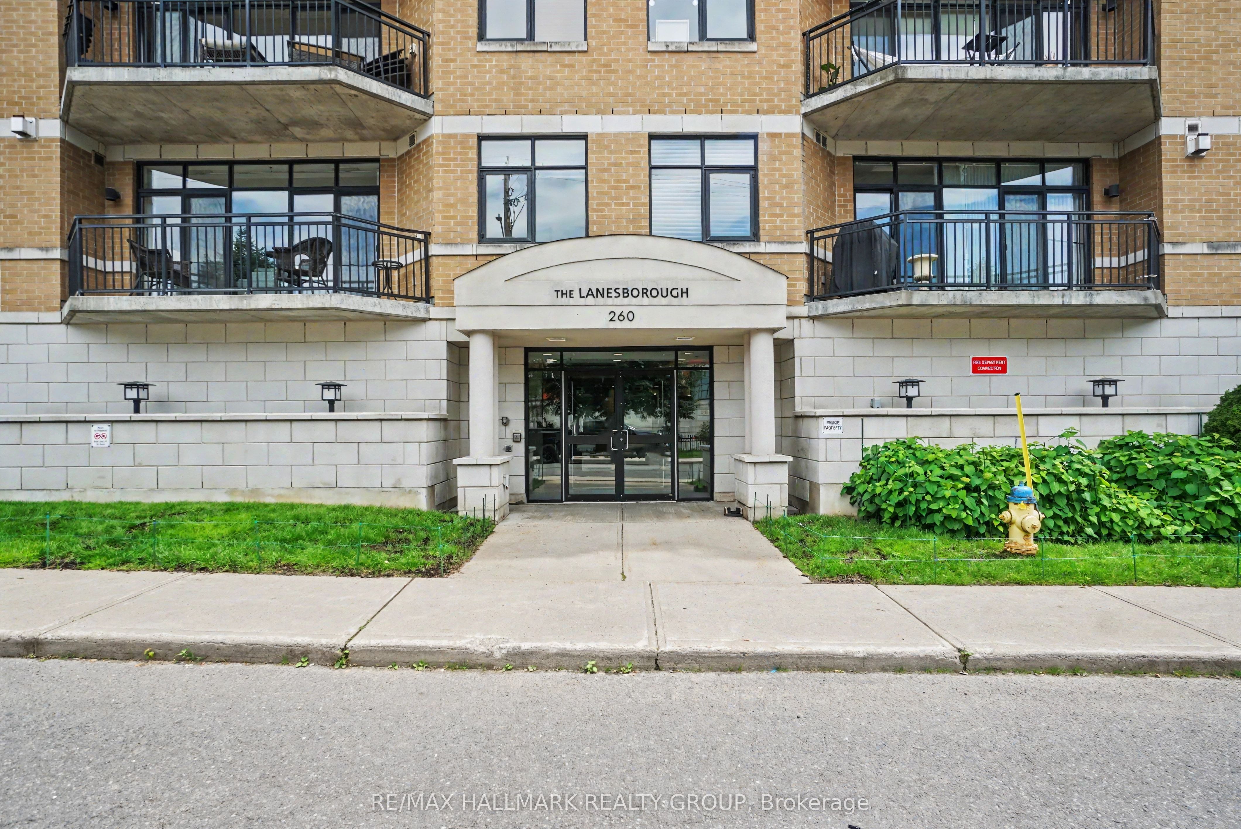 408-260 Besserer Street, Ottawa, ON, K1N 1J3