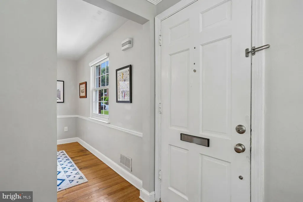 10025 Reddick Drive, Silver Spring, MD 20901 photo 5