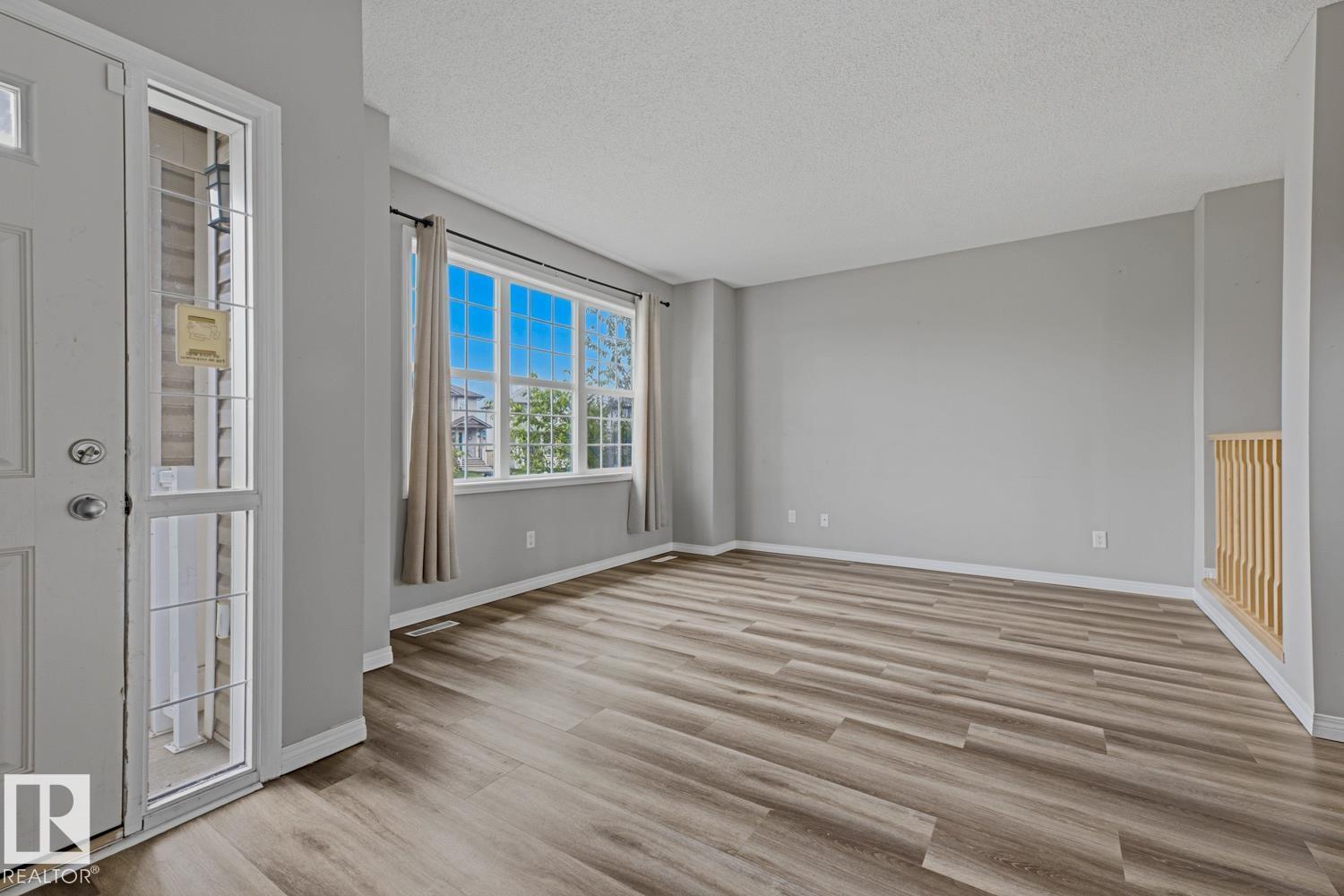 207 Southwick Way, Leduc, AB, T9E0G1 photo 2