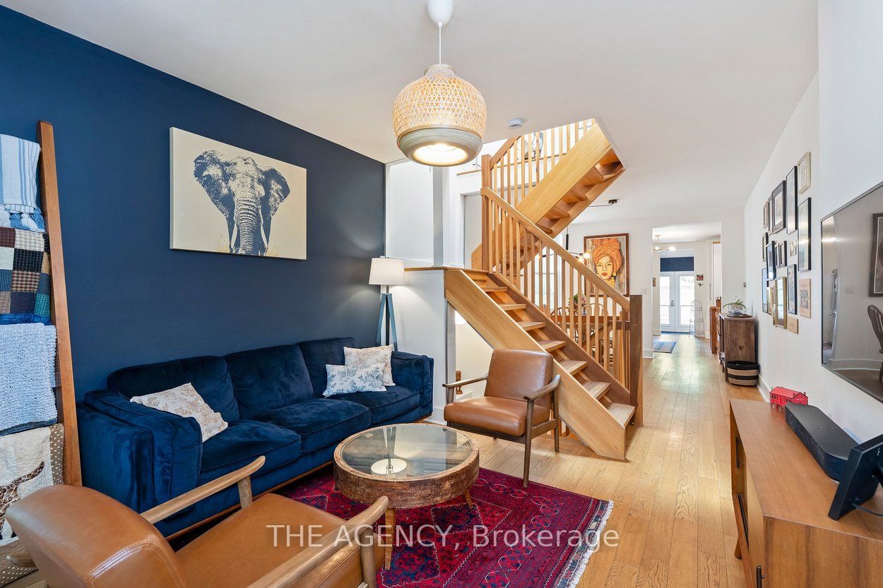 110 Hastings Avenue, Toronto, ON, M4L 2L2