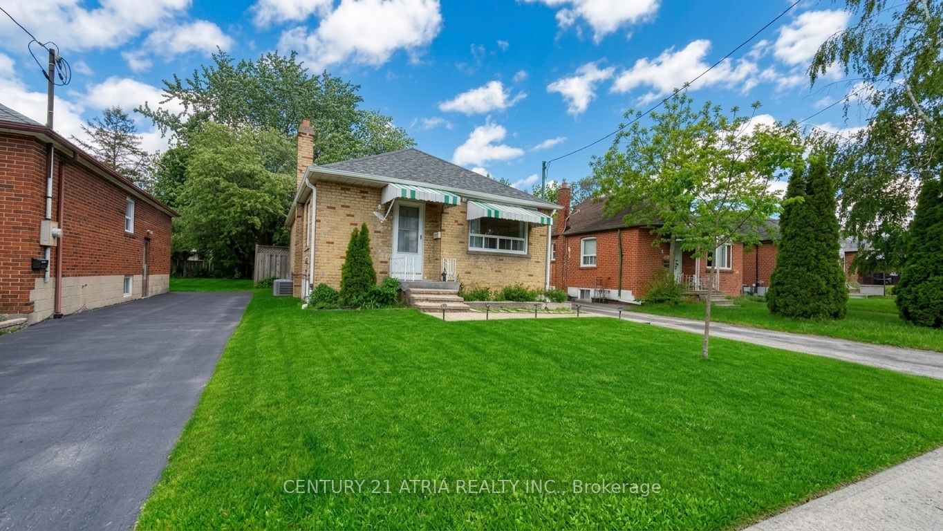 115 Ellington Drive, Toronto, ON, M1R 3Y2