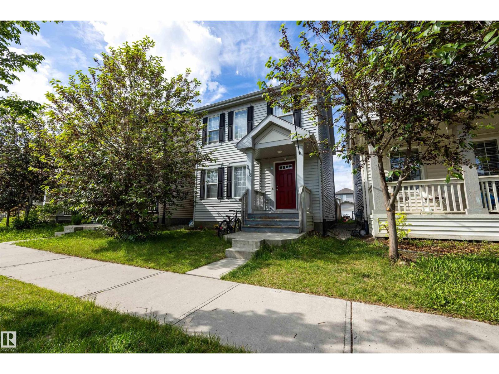 818 Eagleson Link NW, Edmonton, AB, T6M0V3