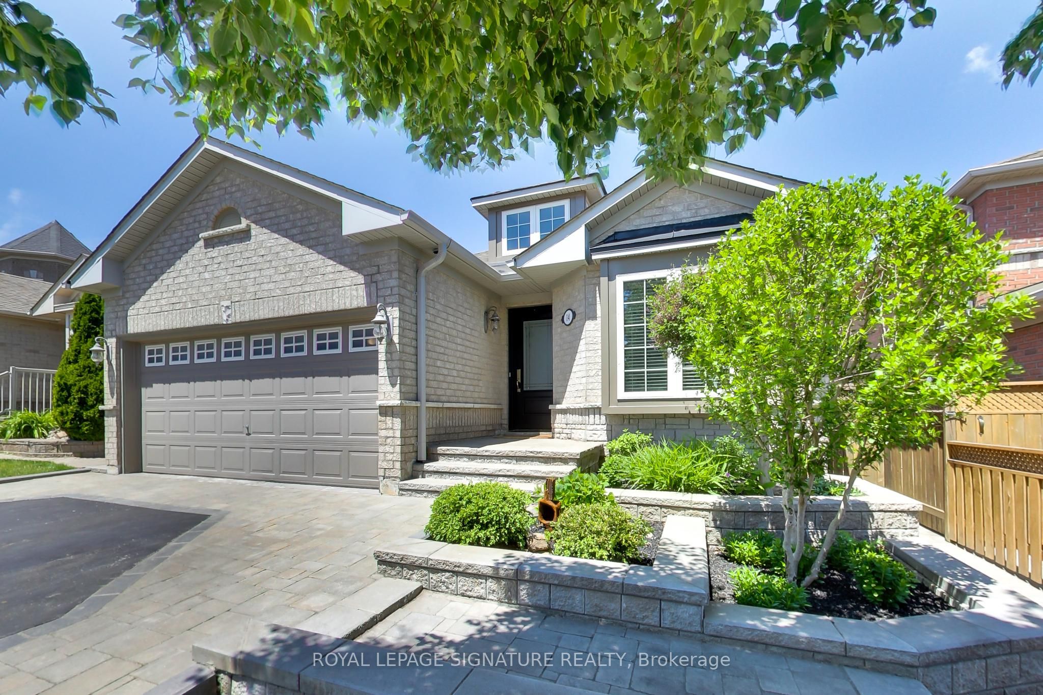 14 Stanley Street, Barrie, ON, L4M 6V2