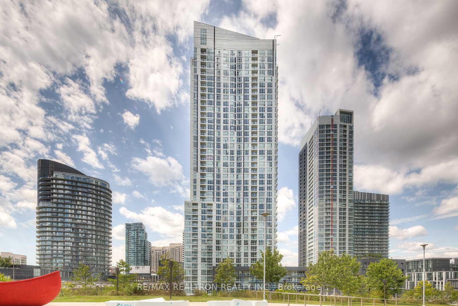 3108-85 Queens Wharf Road, Toronto, ON, M5V 0J9