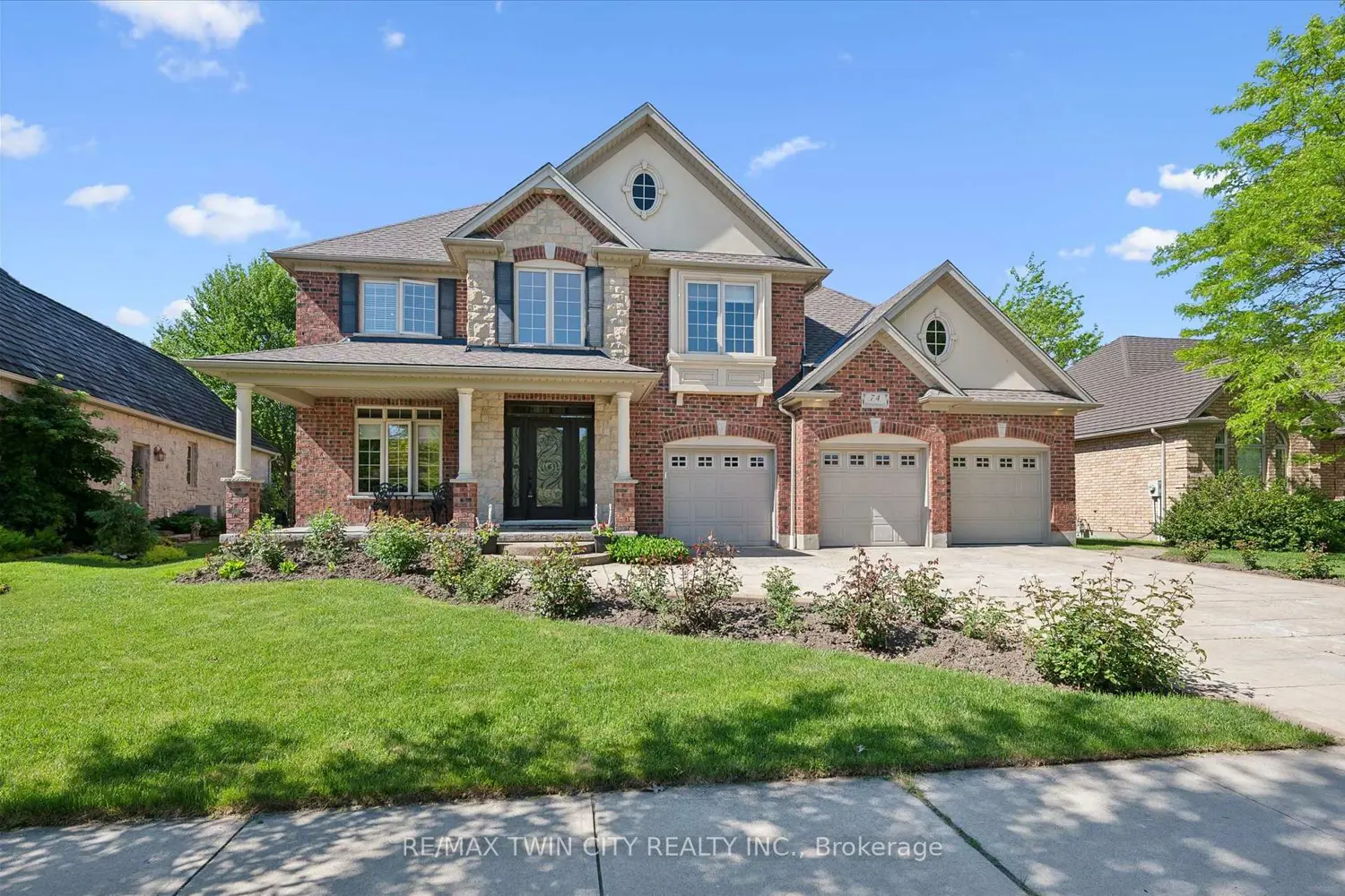 74 Pennsylvania Crescent