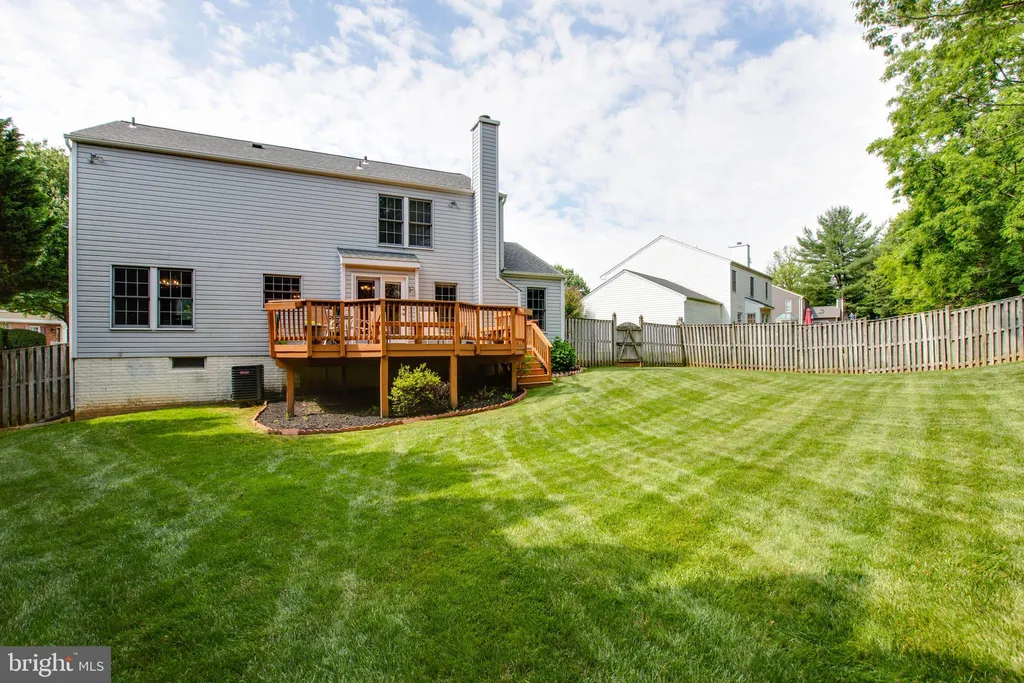8 Leicester Court, Owings Mills, MD 21117
