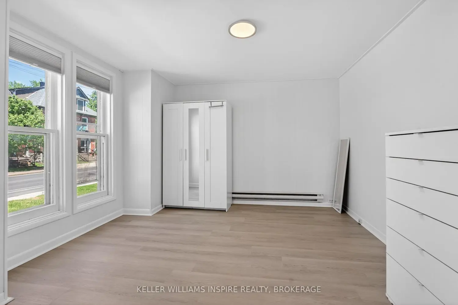 512 Johnson Street photo 3