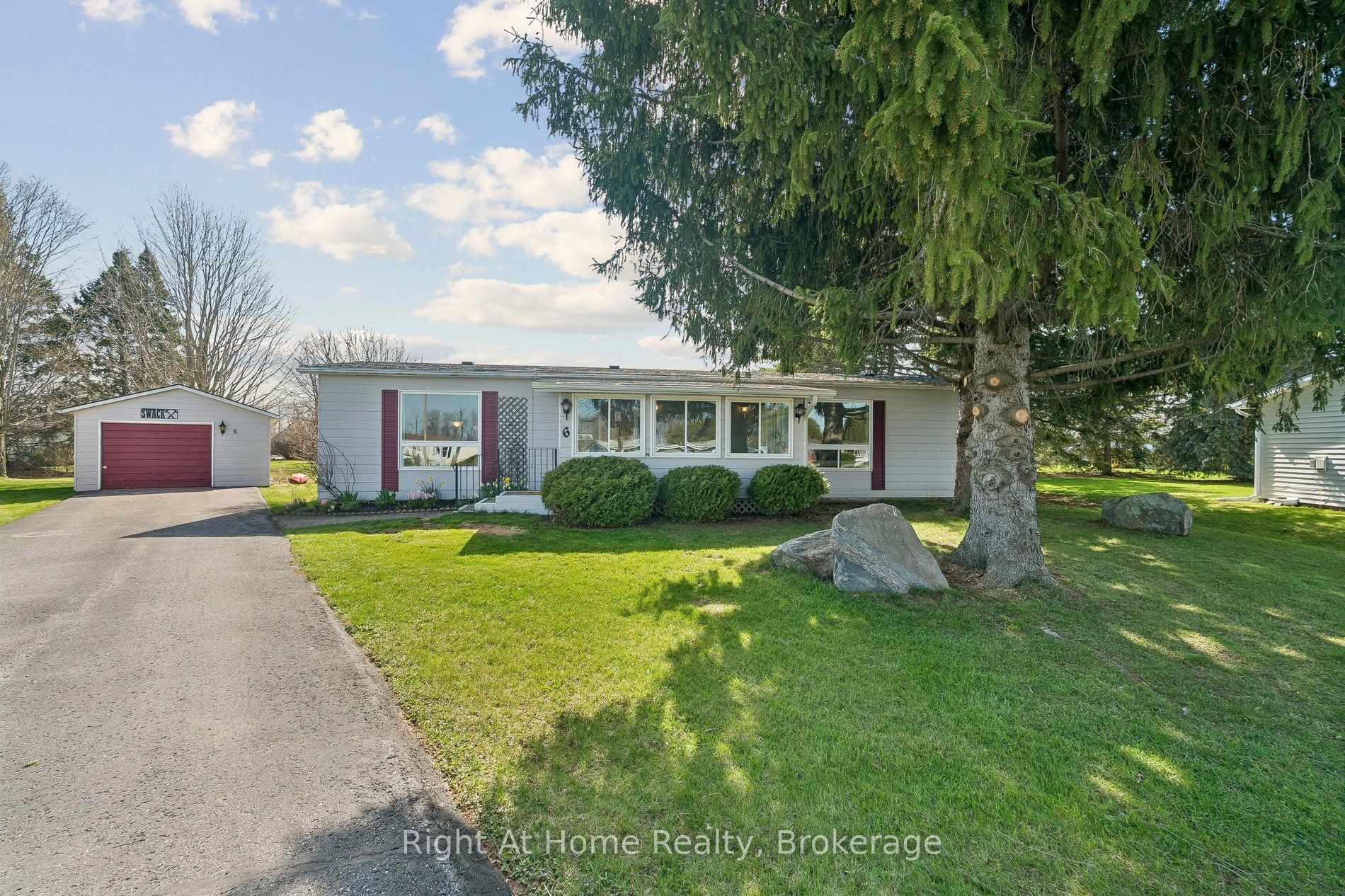6 Emery Court, Georgina, ON, L0E 1R0