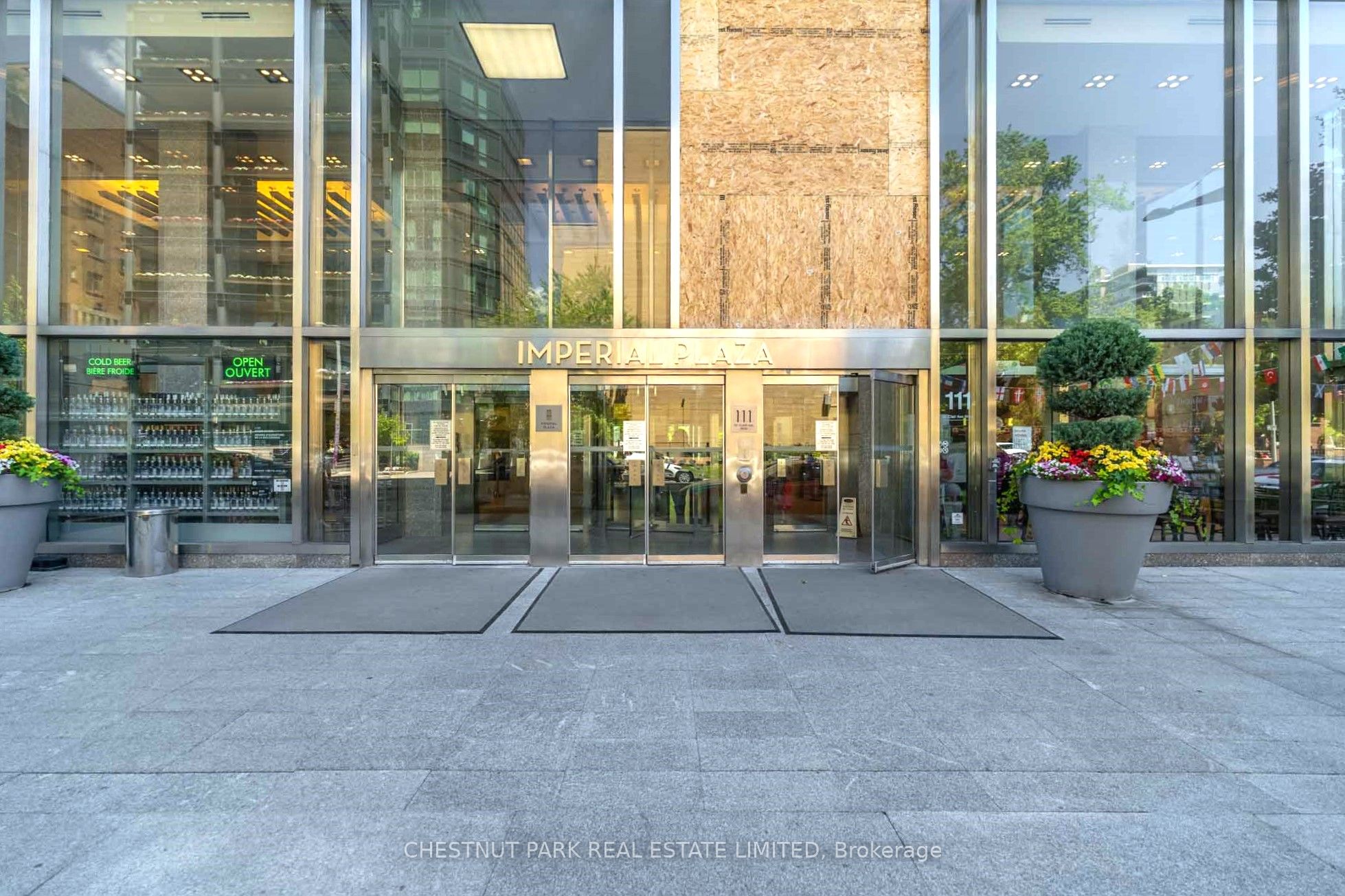 320-111 St Clair Avenue W, Toronto, ON, M4V 1N5