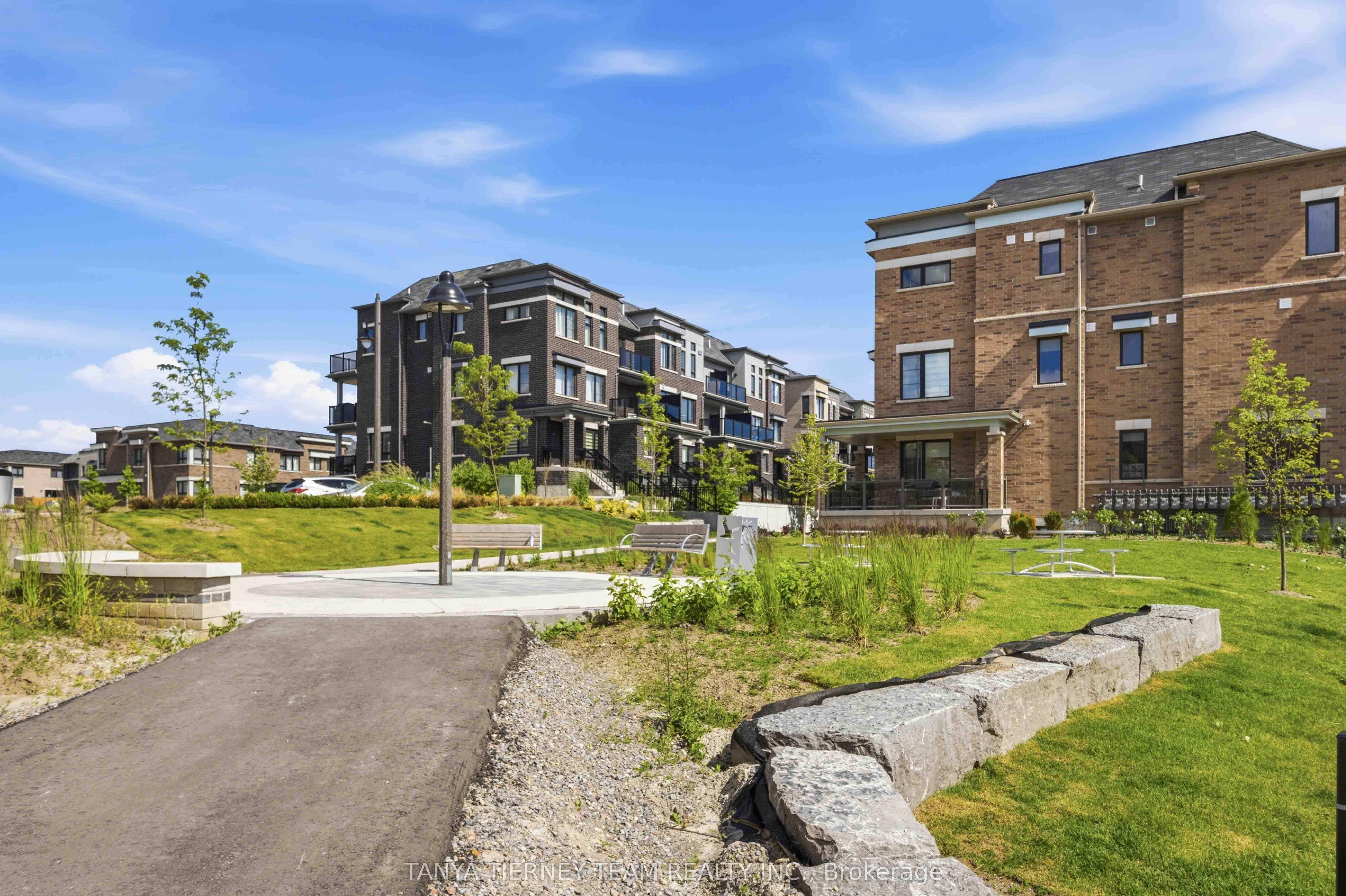 37c Lookout Drive, Clarington, ON, L1C 7G1