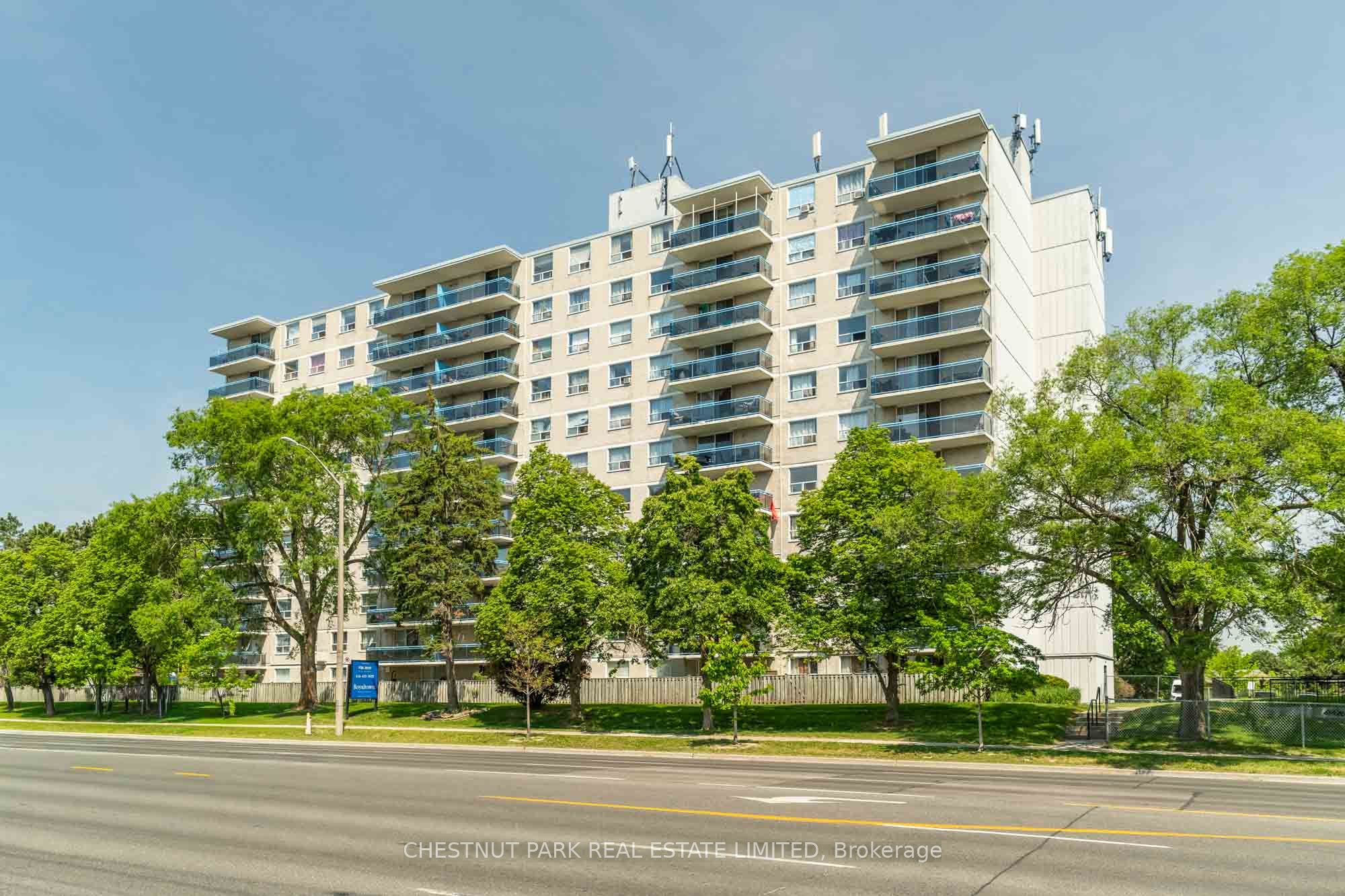 409-3700 Lawrence Avenue E, Toronto, ON, M1G 3T2