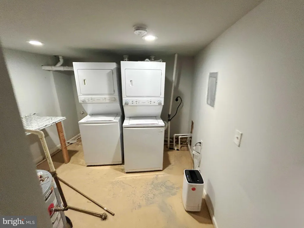 1529 Edmondson Avenue, Baltimore, MD 21223