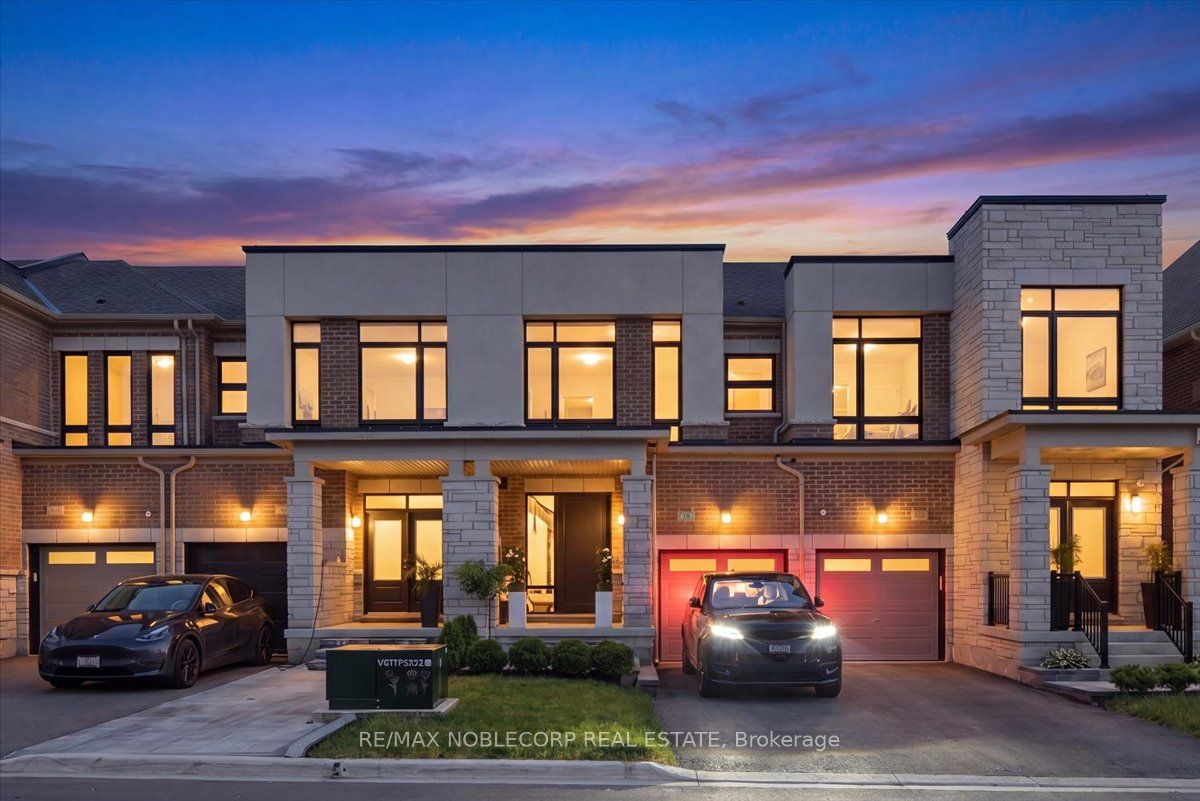 18 Ghent Drive, Vaughan, ON, L4H 4T8