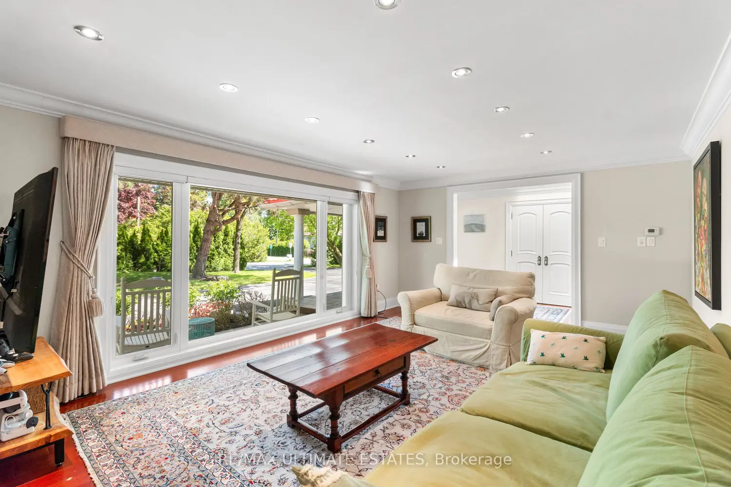 41 Thornridge Drive photo 4