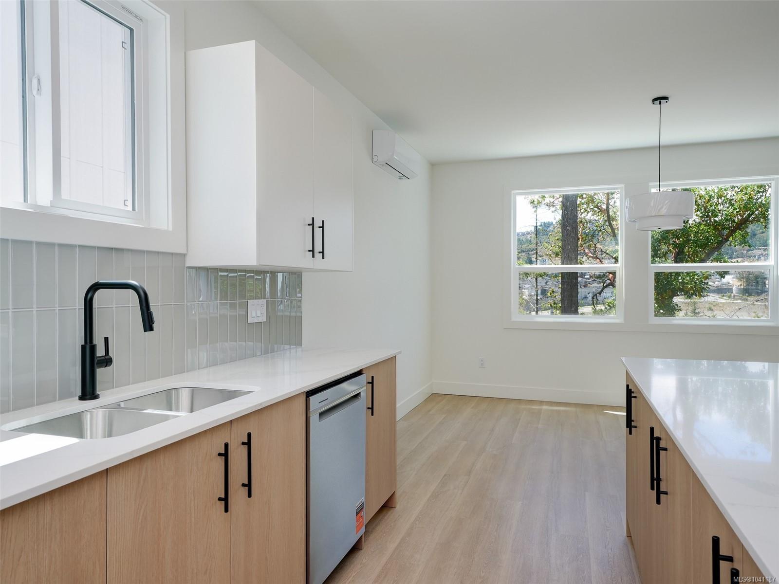 671 Madrona Place, Langford, BC, V9B 6C6 photo 4