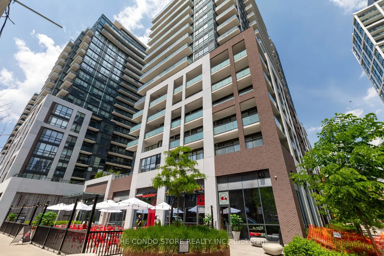 460 Adelaide Street Ph103