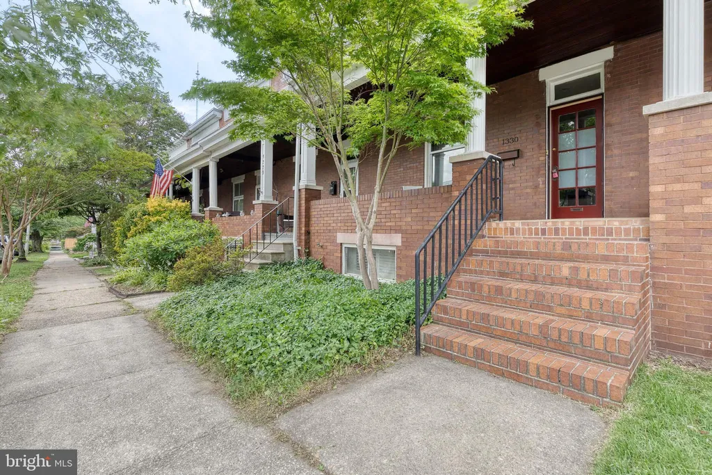 1330 Weldon Avenue, Baltimore, MD 21211 photo 2