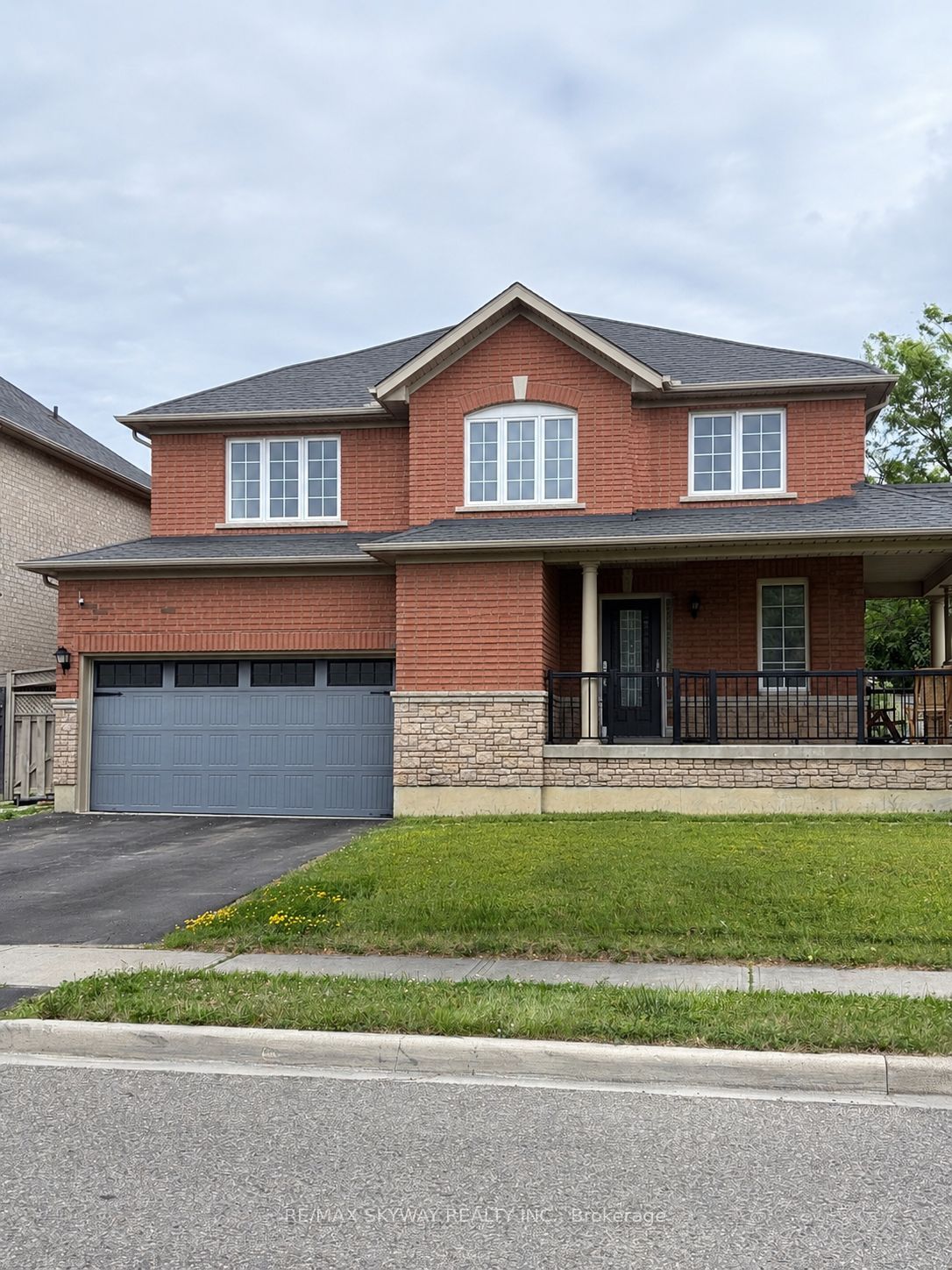 38 Egypt Drive, Brampton, ON, L6R 2V2 photo 2