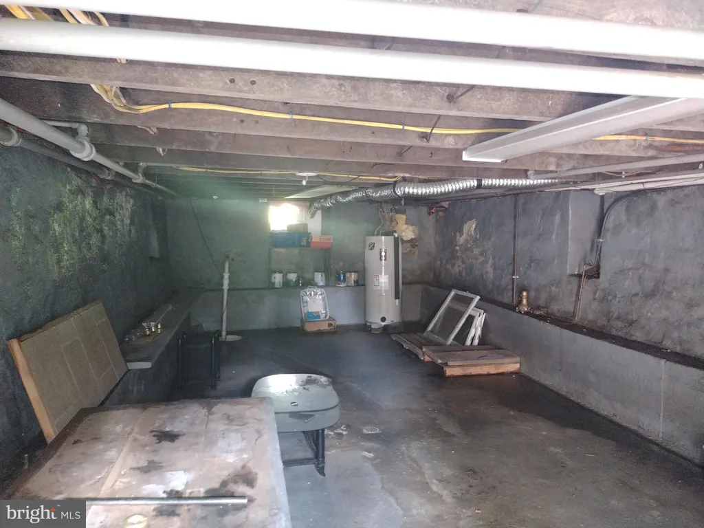 22 Davidson Street, Frostburg, MD 21532