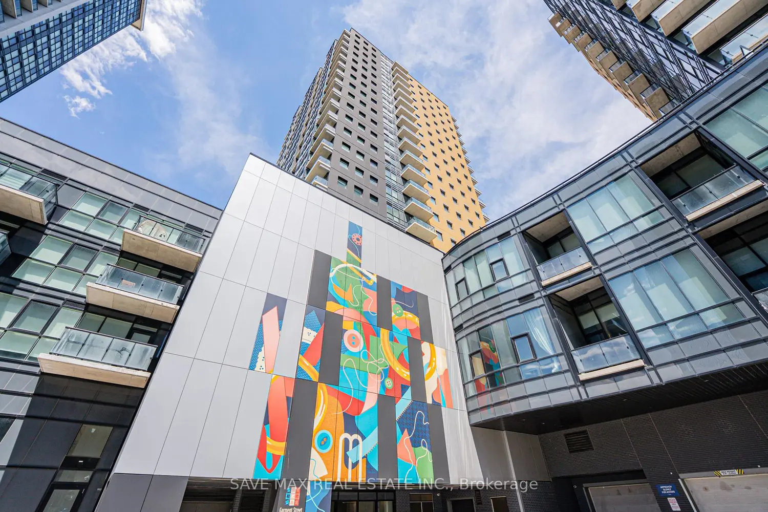 104 Garment Street 1302