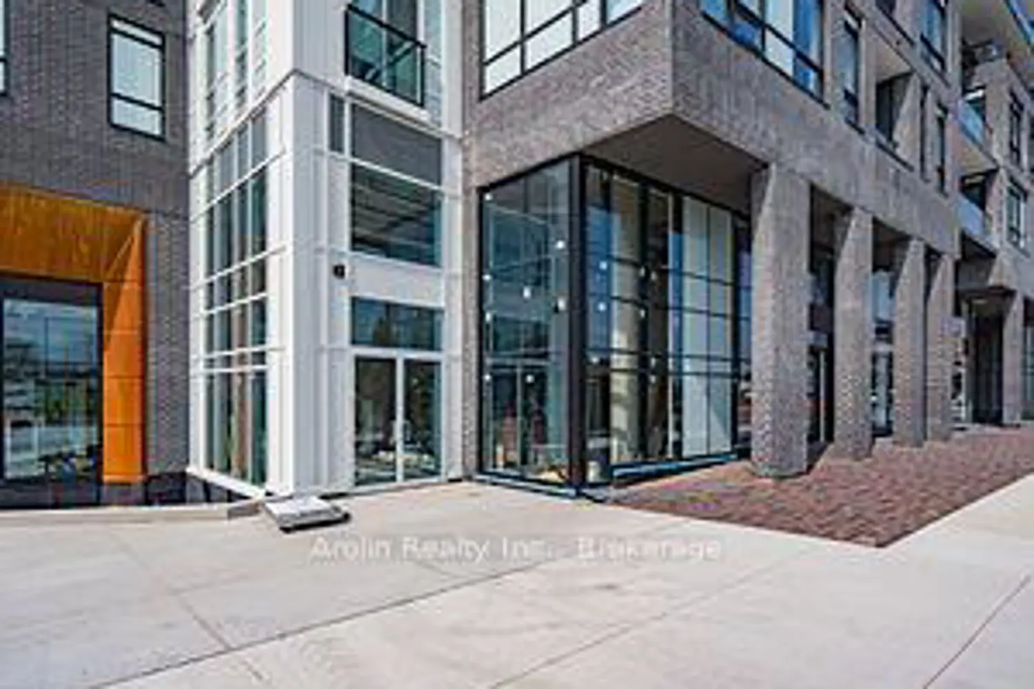 3005 Pine Glen Road 403