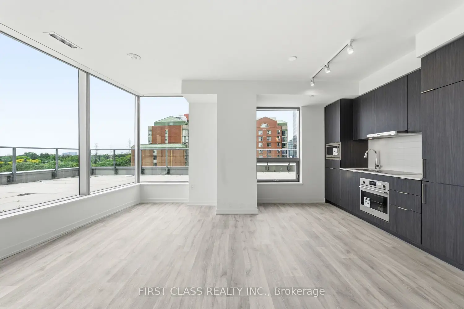 8 Olympic Garden Drive S707 photo 3