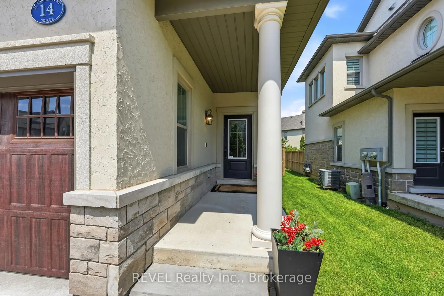 14 St. Andrews Lane S14