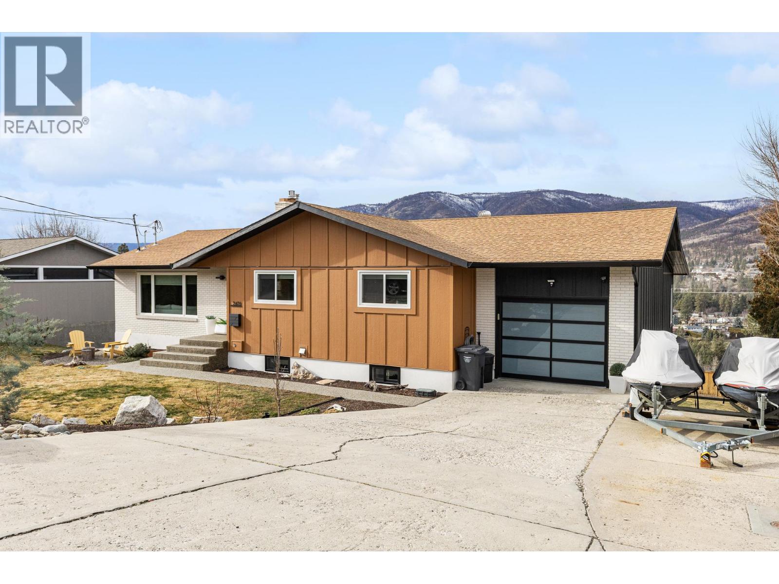 2426 Collingwood Road, West Kelowna, BC, V1Z2C2