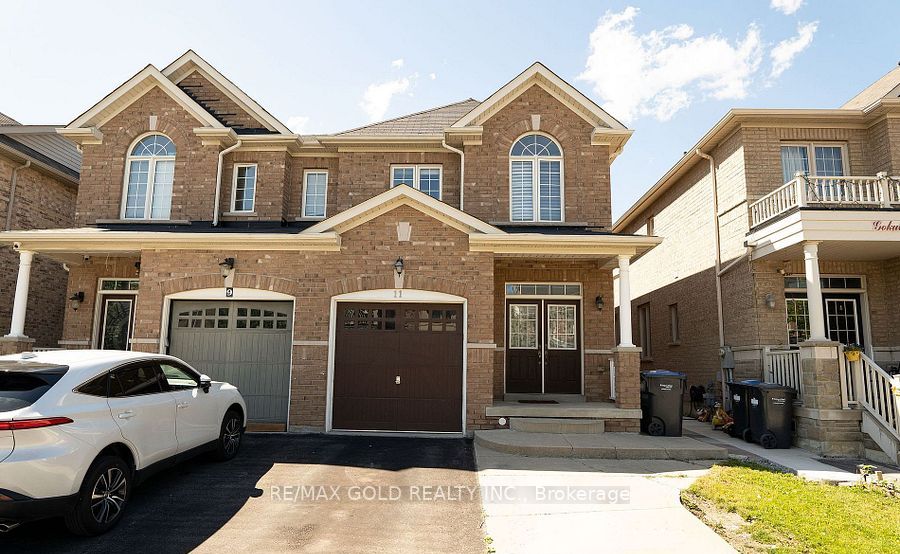 1-11 Vanderpool Crescent, Brampton, ON, L6P 3W7